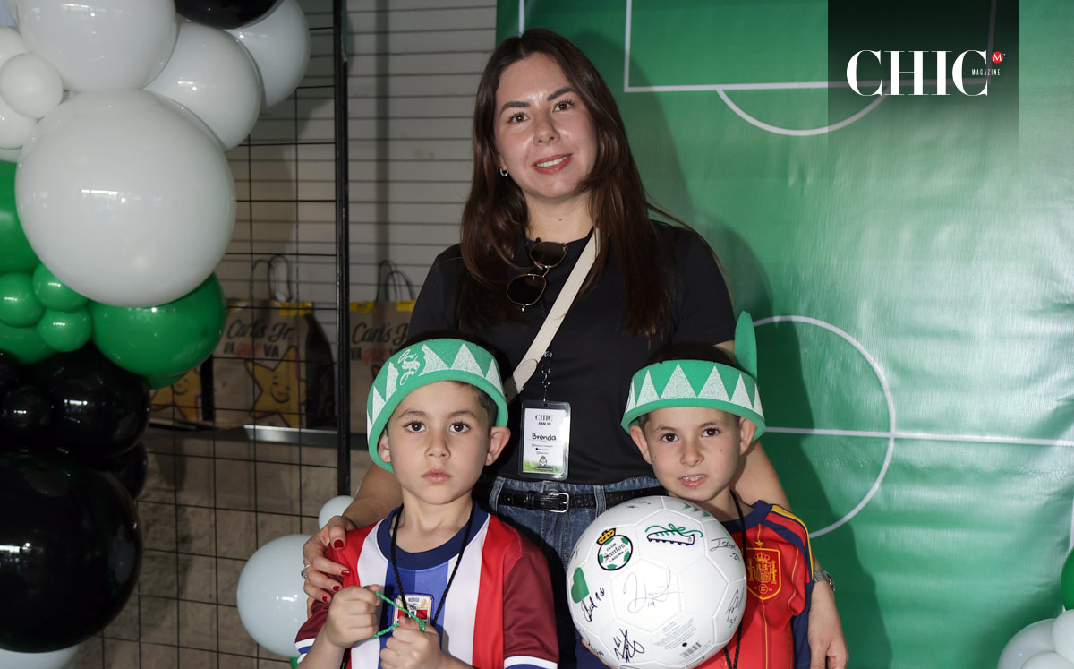 Brenda Villalobos, Bernardo y Alejandro Kawas