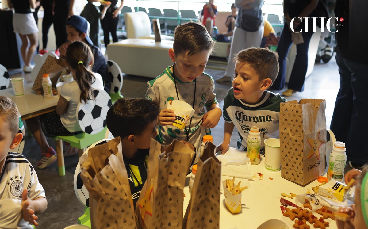 Convivencia tras el recorrido con Mobiliario Numa