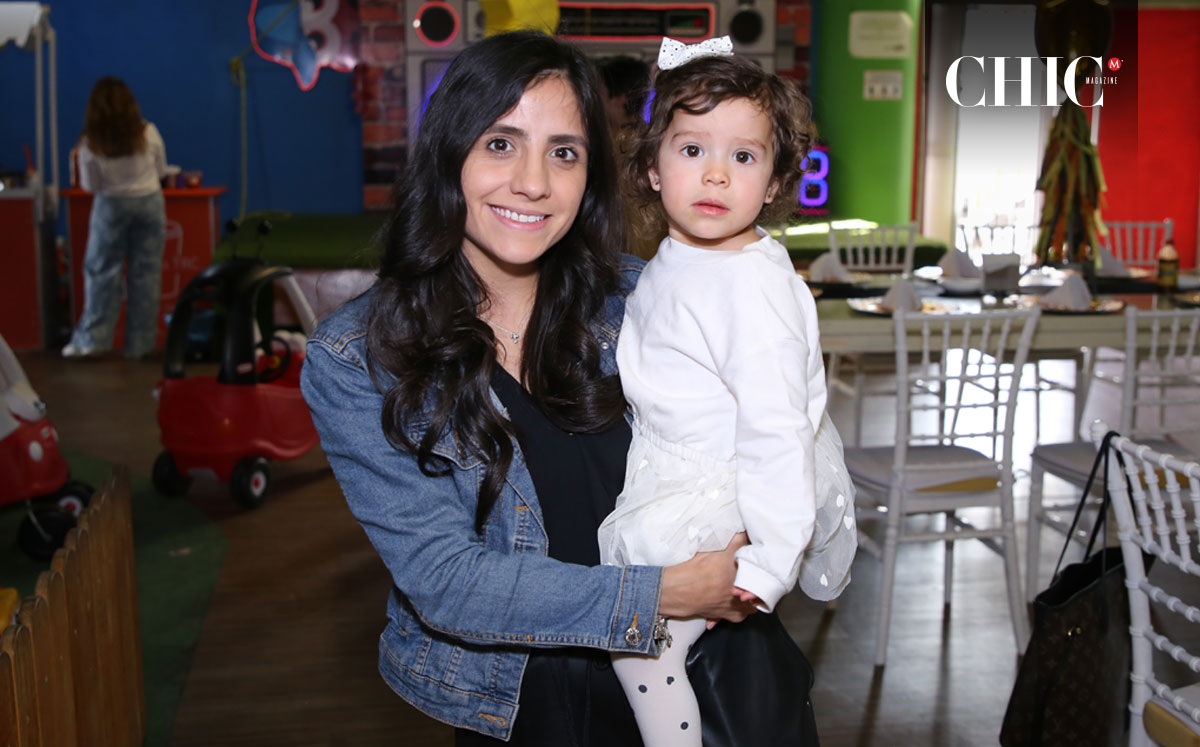 Danya García y Antonella