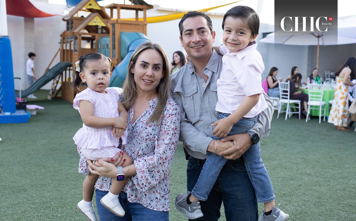 Emilia, Natalia, Esteban y Luca