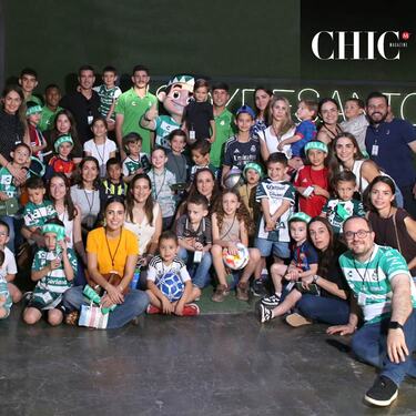 Un grupo de niños y sus papás disfrutaron de la experiencia Chic Kids: Recorrido de Campeones (Foto: Leonardo Jiménez)