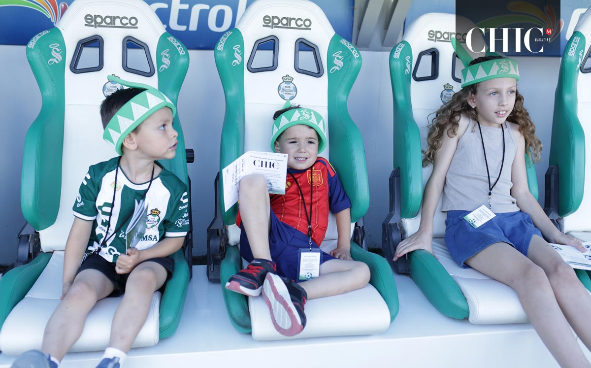 Los niños vivieron la experiencia de estar en la banca