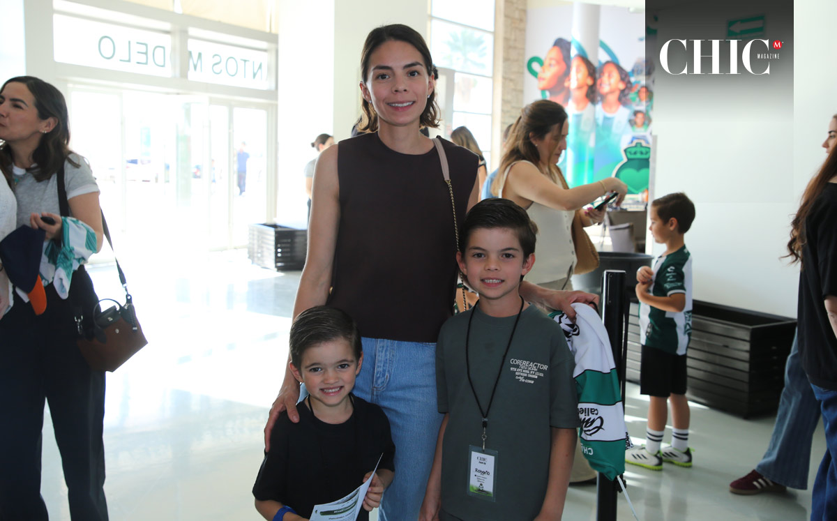 Mónica Gamiochipi, Roberto y Bernardo Garza