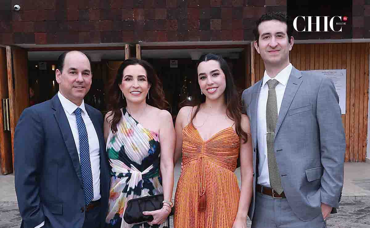 Adrián Maldonado, Lucy Bueno de Maldonado, Victoria Maldonado y Pablo Villarreal  / Fotos: Roberto Alvarado