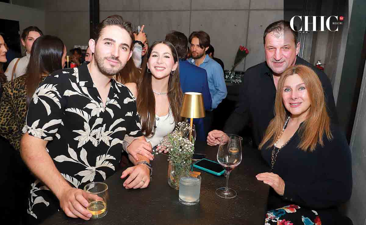 Emilio Lozano, Karol Zambrano, Robert Luksch y Carol Zambrano / Fotos: Daniel Saldívar