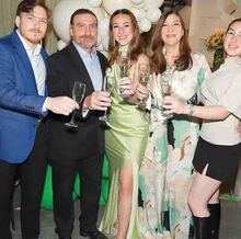 Eugenio Zendejas, Eugenio Zendejas, Chayito Zendejas, Rosario González y Ana Lucía Zendejas / Fotos: Daniel Saldívar