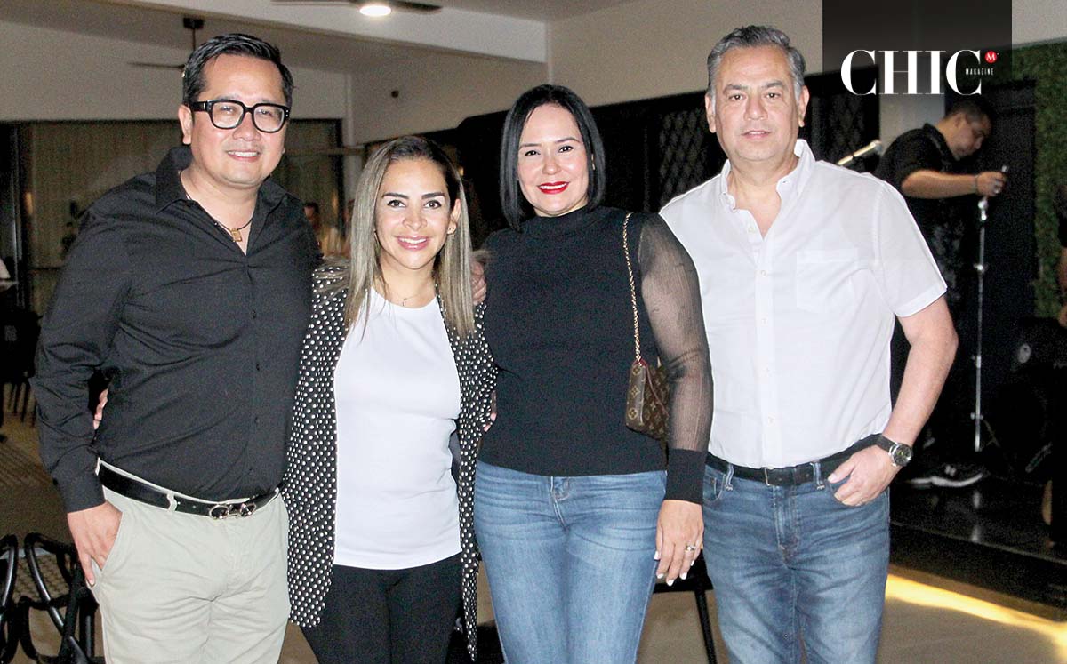 Enrique Carlin, Carla Cid, Claudia Castillo y Javier Gómez