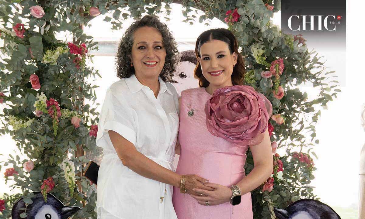 Mariza Izquierdo y Giovanna Lizárraga