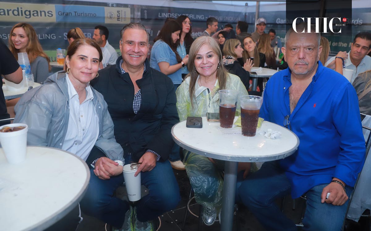 Gabriela Villarreal, Adrián De la Garza, Ludy González y Roberto Ramírez