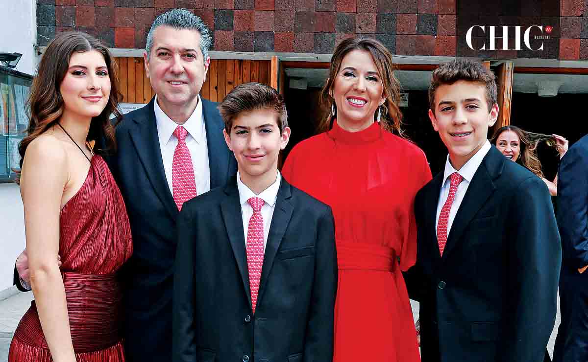 Valeria Safi, Roberto Safi, Santiago Safi, Caty de Safi y Rodrigo Safi / Fotos: Omar Valdez
