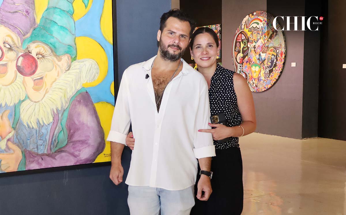 Eduardo Handall junto a Gabriela Rincón
