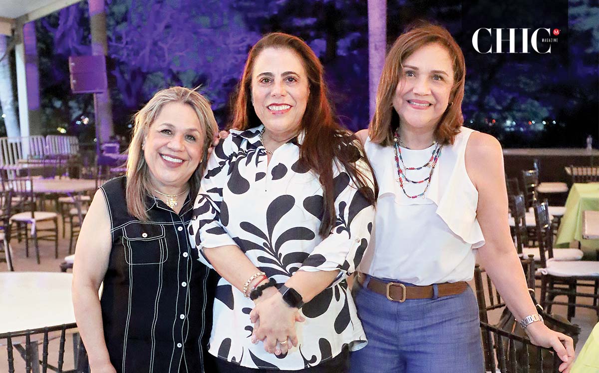 Martha Amador, Dora Aguirre y Silvia Alcaraz