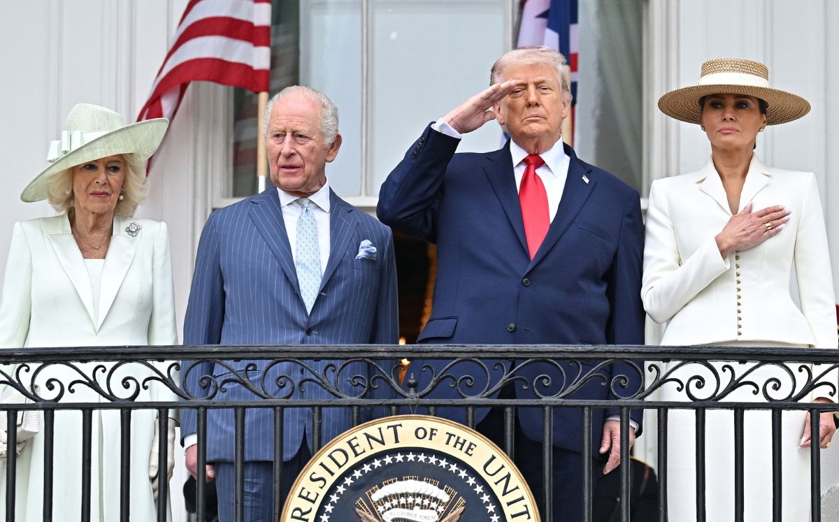 Melania Trump roba cámara durante la visita del Rey Carlos y Camilla (Foto: Getty)