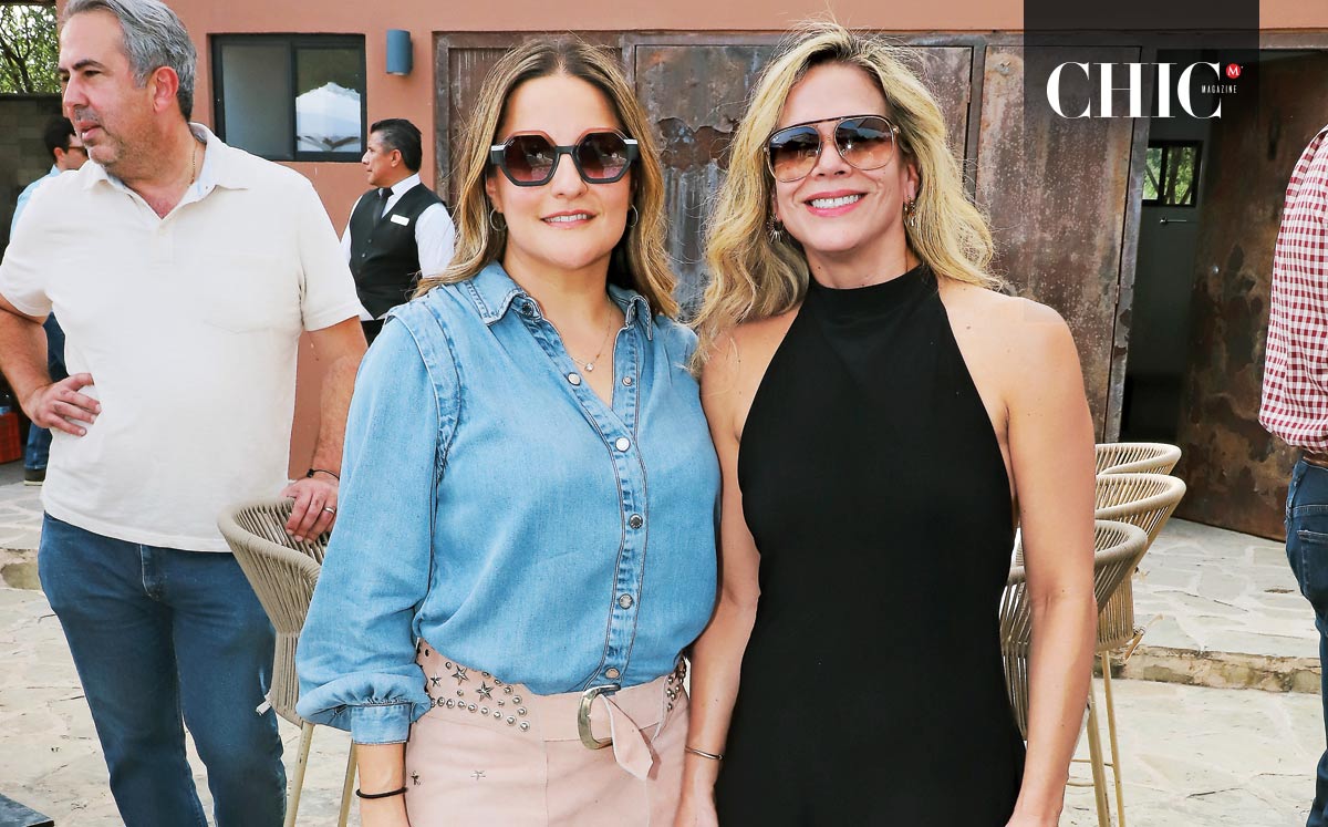 Adriana Beltrán y Marú Martínez