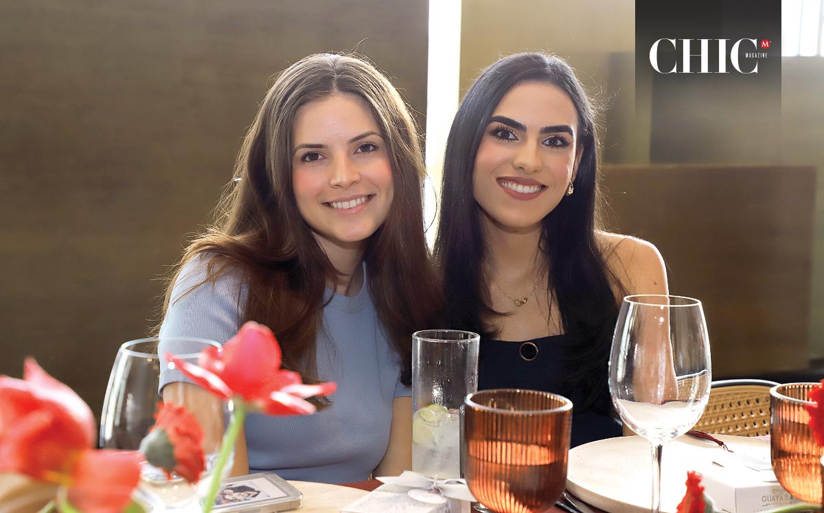 Jimena Guajardo e Isabela Khalaf