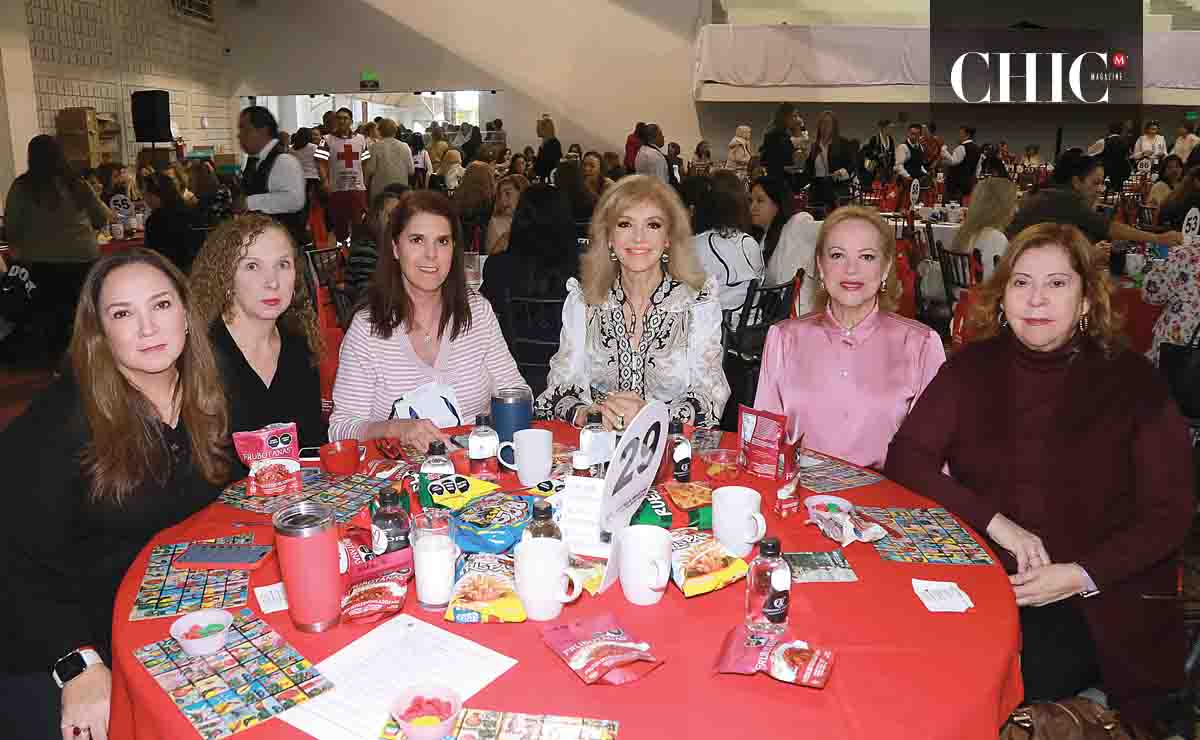 Malú Cervantes, Bertha Cervantes, Leticia Farías, Elsa Aguirre, Graciela Garza y Silvia Barba / Fotos: Omar Valdez