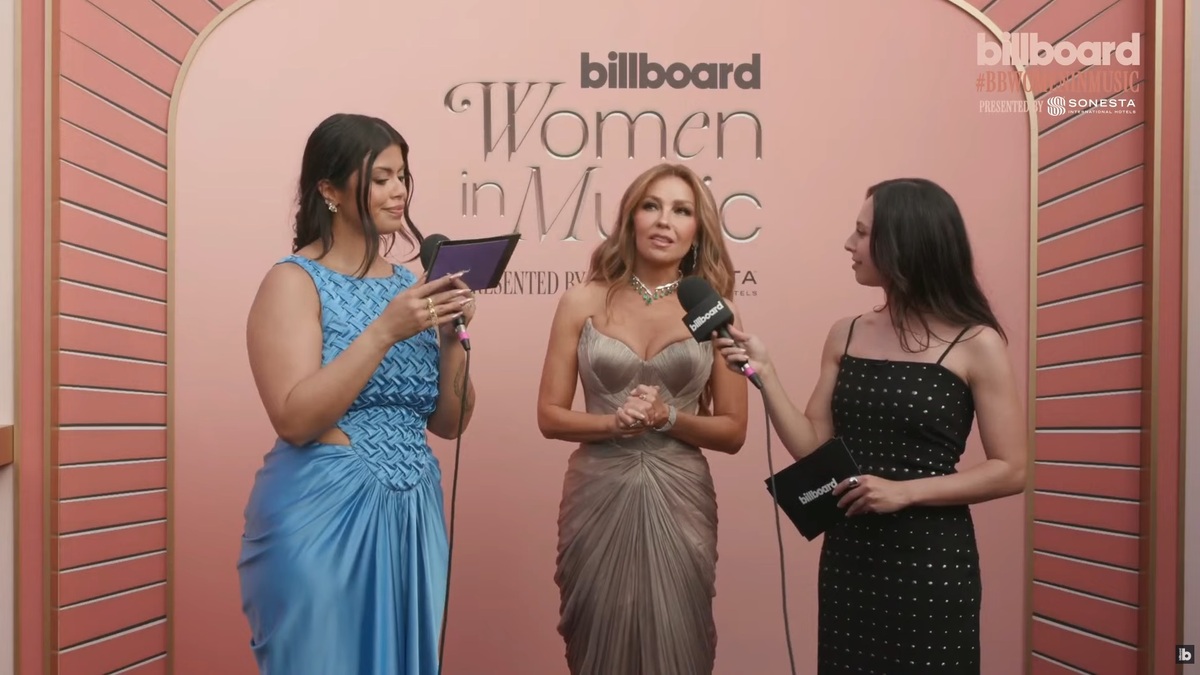 Thalía brilla en los Billboard Women in Music 2026 (Foto: Youtube)
