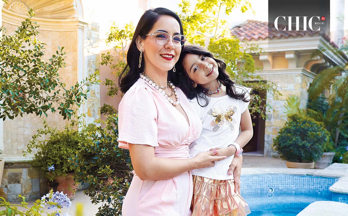 Amira Azcorra y Alina. (JOSÉ CHANG)