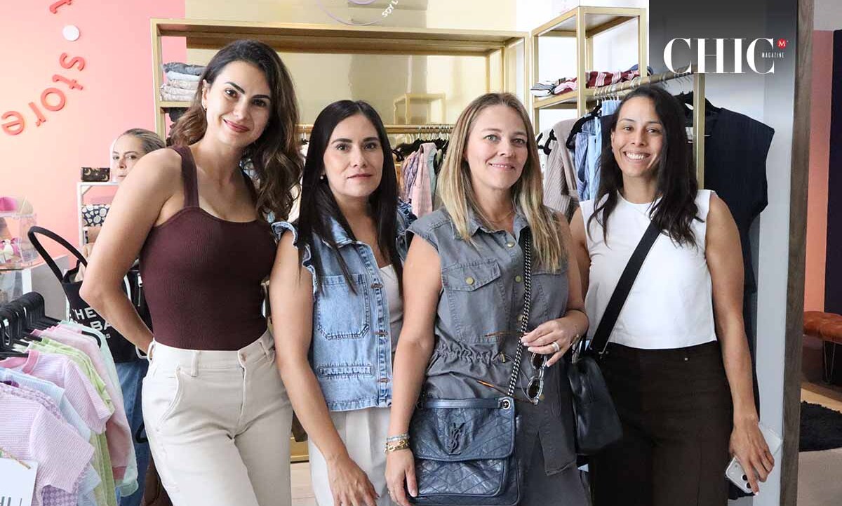 Fer Fernández, Angélica Cabrera, Andreli Merino y Paola Acuña