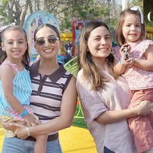 Anya Rivera, Giovanna Vela, Nydia Canton y Maythe Fernández