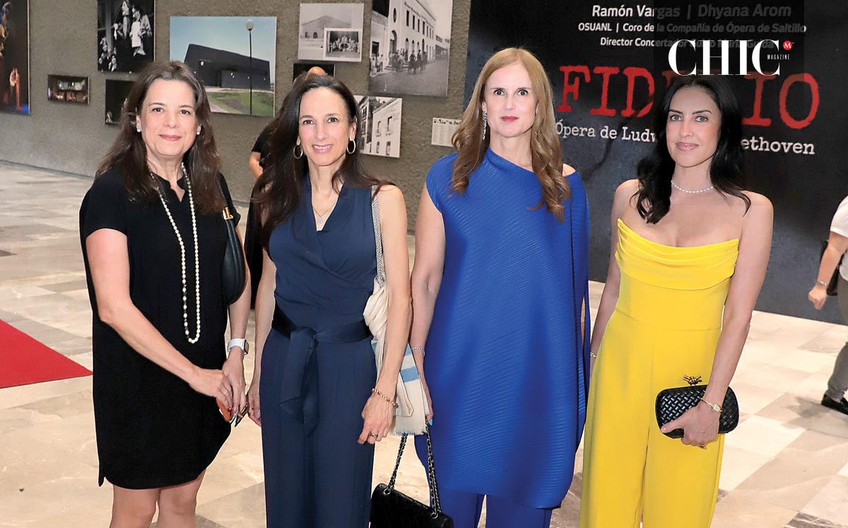 Bárbara Navarro, Yolanda Garza, Anabelle Larouche y Lilia Ortiz