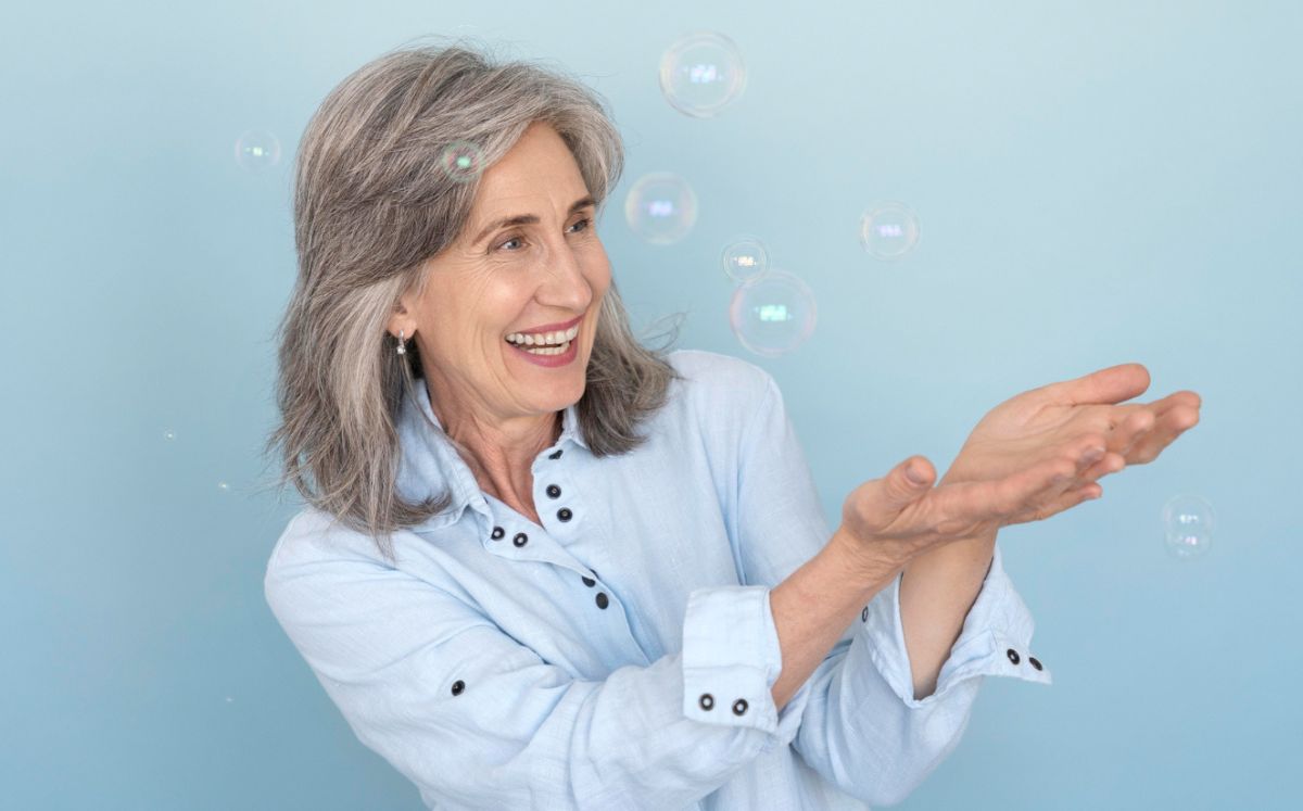 ¿Qué es la medicina de longevidad y cómo ayuda a vivir mejor? (Foto: Freepik)