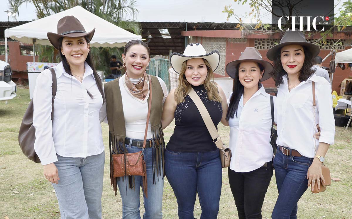 Gris Guzmán, Shari Casal Grace Partida, Lupita Uriza y Perla Molar
