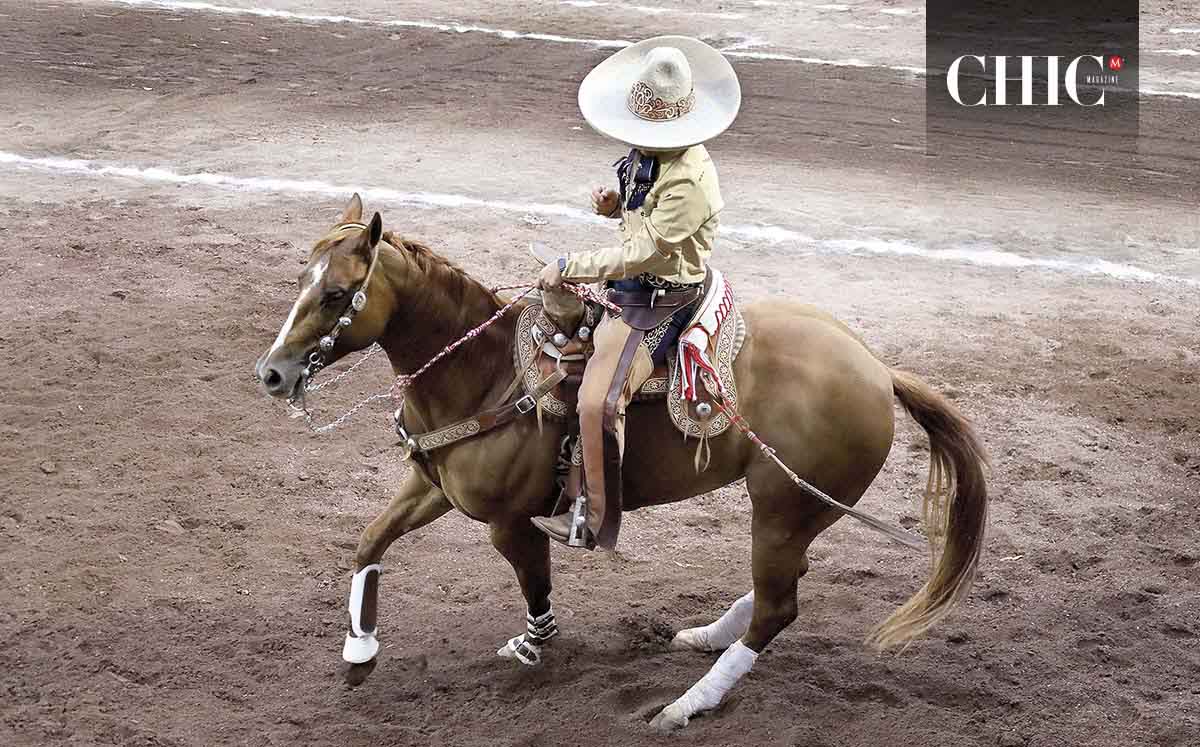 En el ruedo, el equipo invitado Bramadero de Tamuín, San Luis Potosí, ofreció una exhibición de gran destreza.