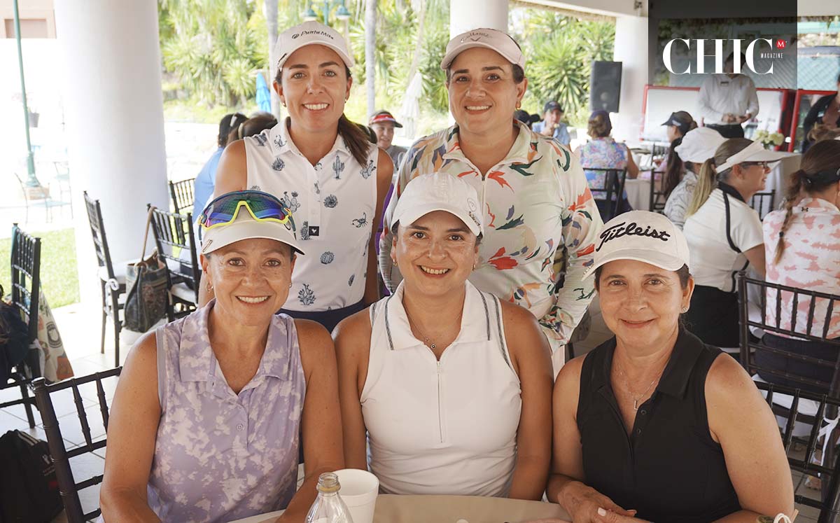 María Santisteban, Jessica Zarzar, Isa de Scheckaiban, Paola Velázquez y Lucy Ávila