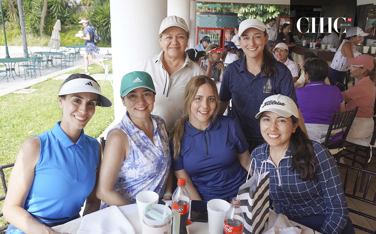 Mercedes Ortiz, Ana Amezcua, Mariela Salinas, Lorena Barrera y Claudia Mejía