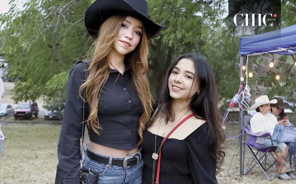 Paola Leal y Jade Bustamante