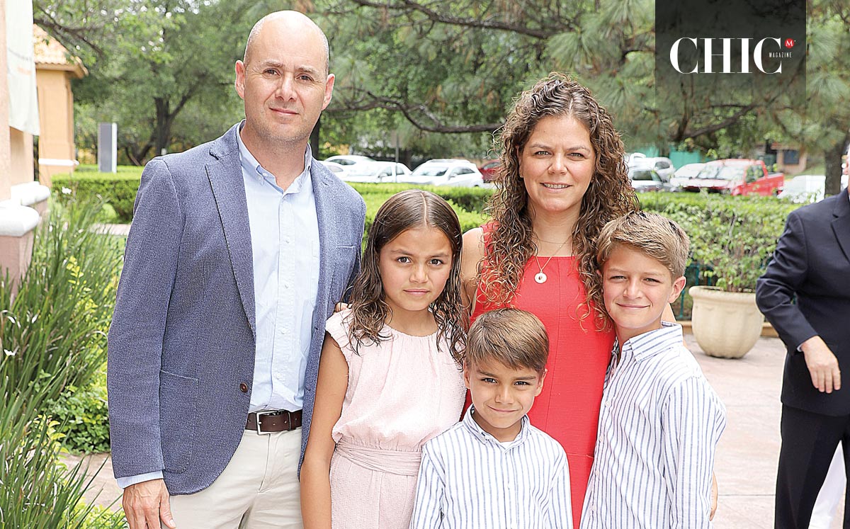 Carlos Adame, Paulina Adame, María Navarro, Federico Adame y Mateo Adame