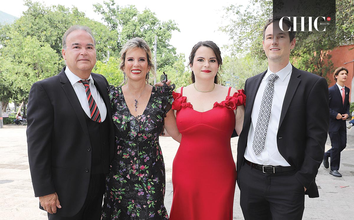 César Guerra, Elisa Ramón, Paulina Guerra y Gael Bieti