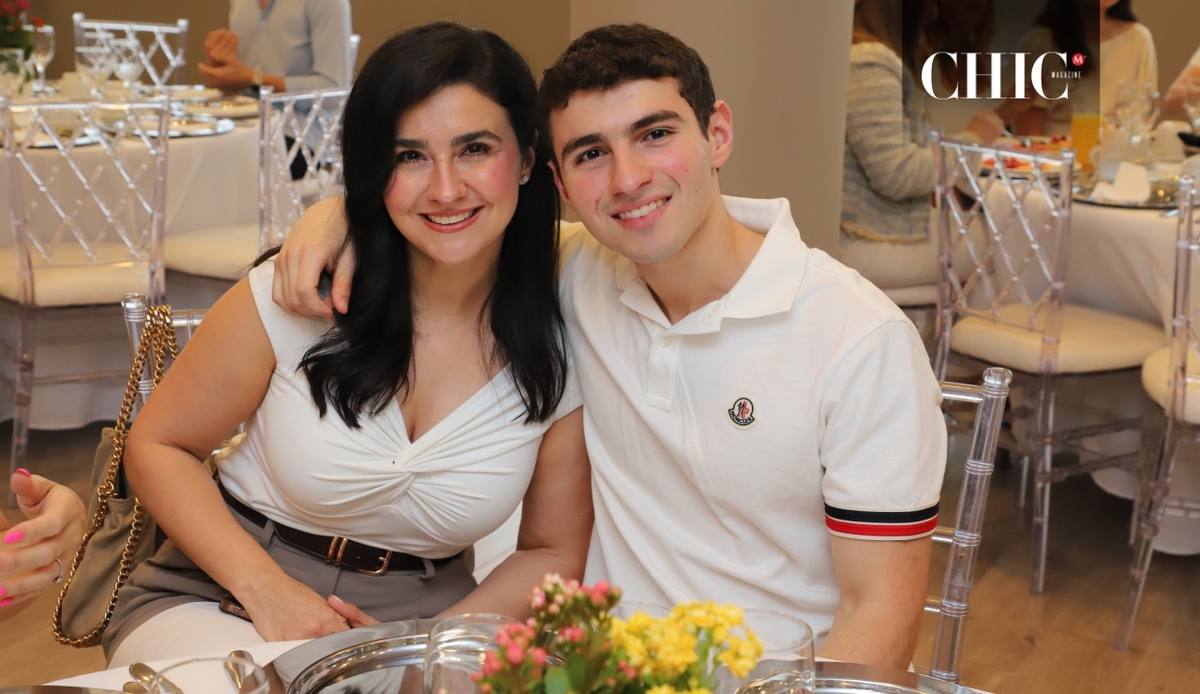 Gaby Elizondo y Francisco García