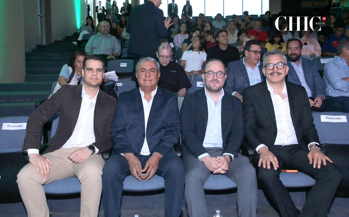 Óscar Murra, Omar Escobedo, Alberto Braña y Salvador Perales