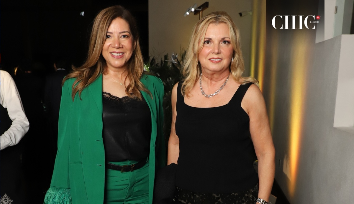 Tere Rojas de Villarreal y Paty Rodríguez de Coronado