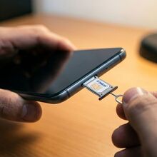 Sim Swapping: qué es y cómo pone en riesgo tu línea telefónica  (Gemini IA)