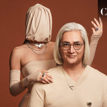 Descubre la inspiración del diseñador de joyas lagunero Eduardo Benítez (Foto: Mario Aspland)