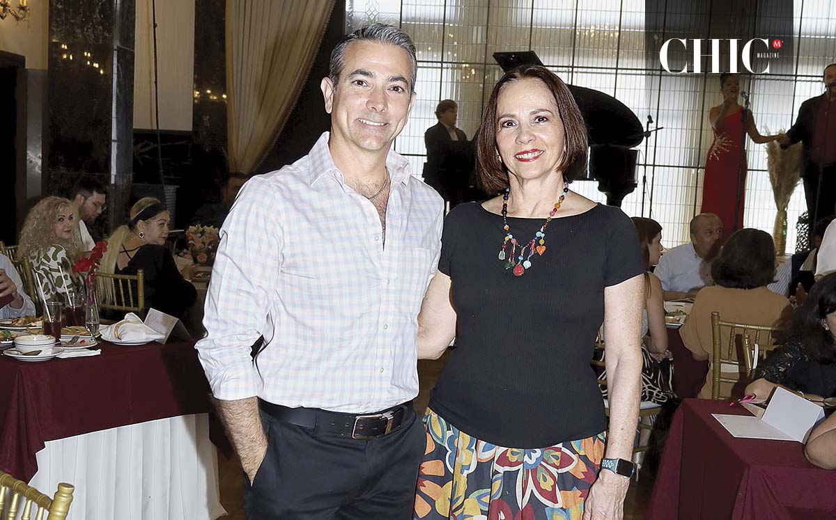 César Reyes y Martha Ramírez