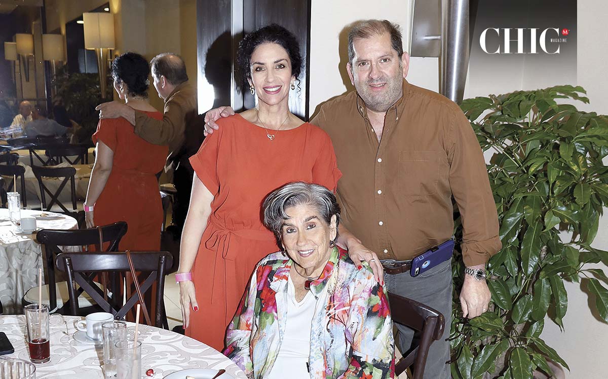 Daniela Chemas, Antonio Juan Chemas y Sara García