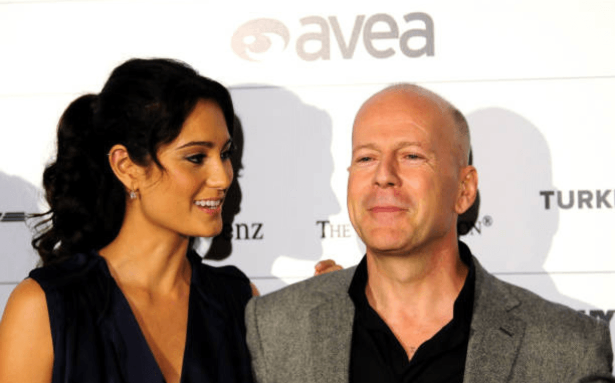 Esposa de Bruce Willis menciona que el actor ya no puede hablar (Imagen Getty)