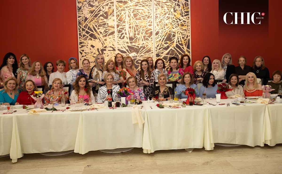 Grupal Amigas de  MARCO/ Fotos: Oamr Valdez