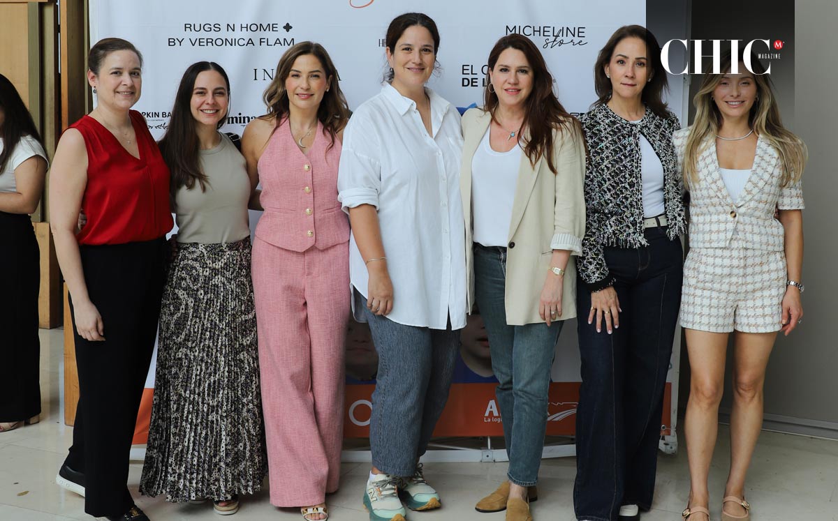 Sofía Ramírez, Adriana Treviño, Cynthia Villarreal, Mimi González, Dilana Hinojosa, Susana Treviño de Elizondo y Regina Villarreal