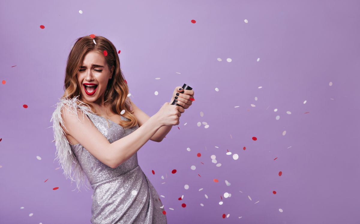 ¿Te vas de las fiestas sin despedirte? Este sería su significado según la psicología (Foto: Freepik)