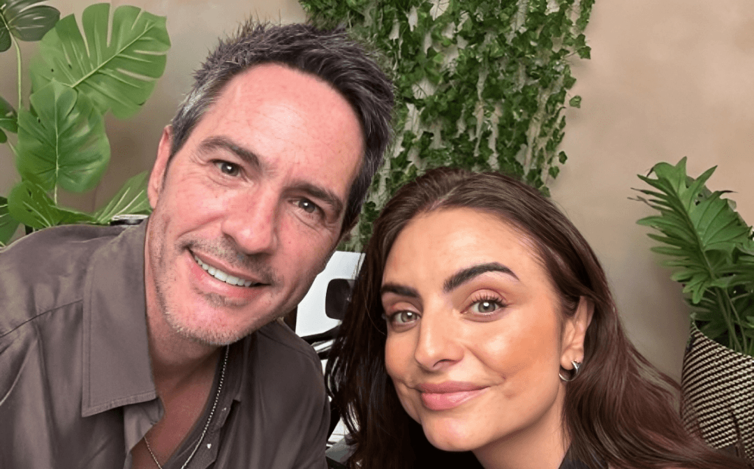 Aislinn Derbez y Mauricio Ochmann (Imagen Instagram)