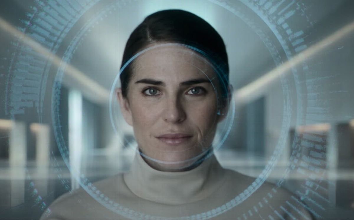 Karla Souza como Sara (Foto: Netflix)