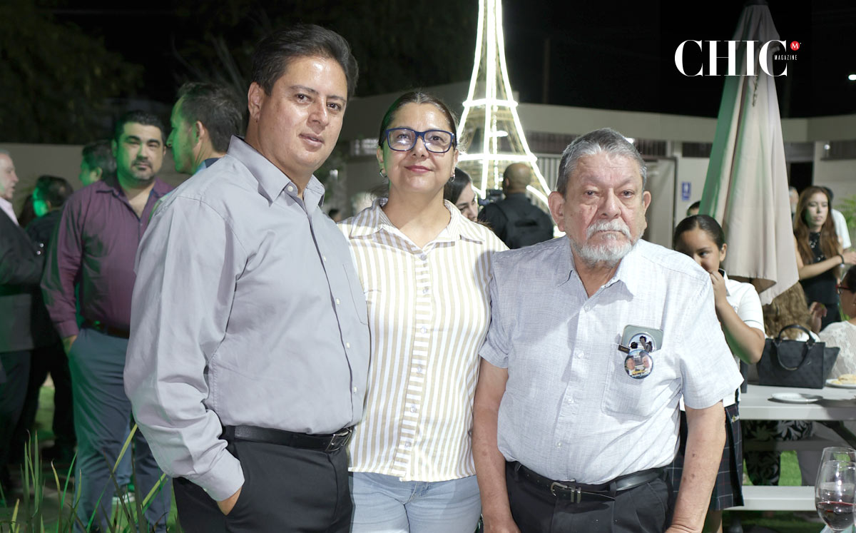 Omar Arreola, Paloma Sáenz y Rafael Sáenz