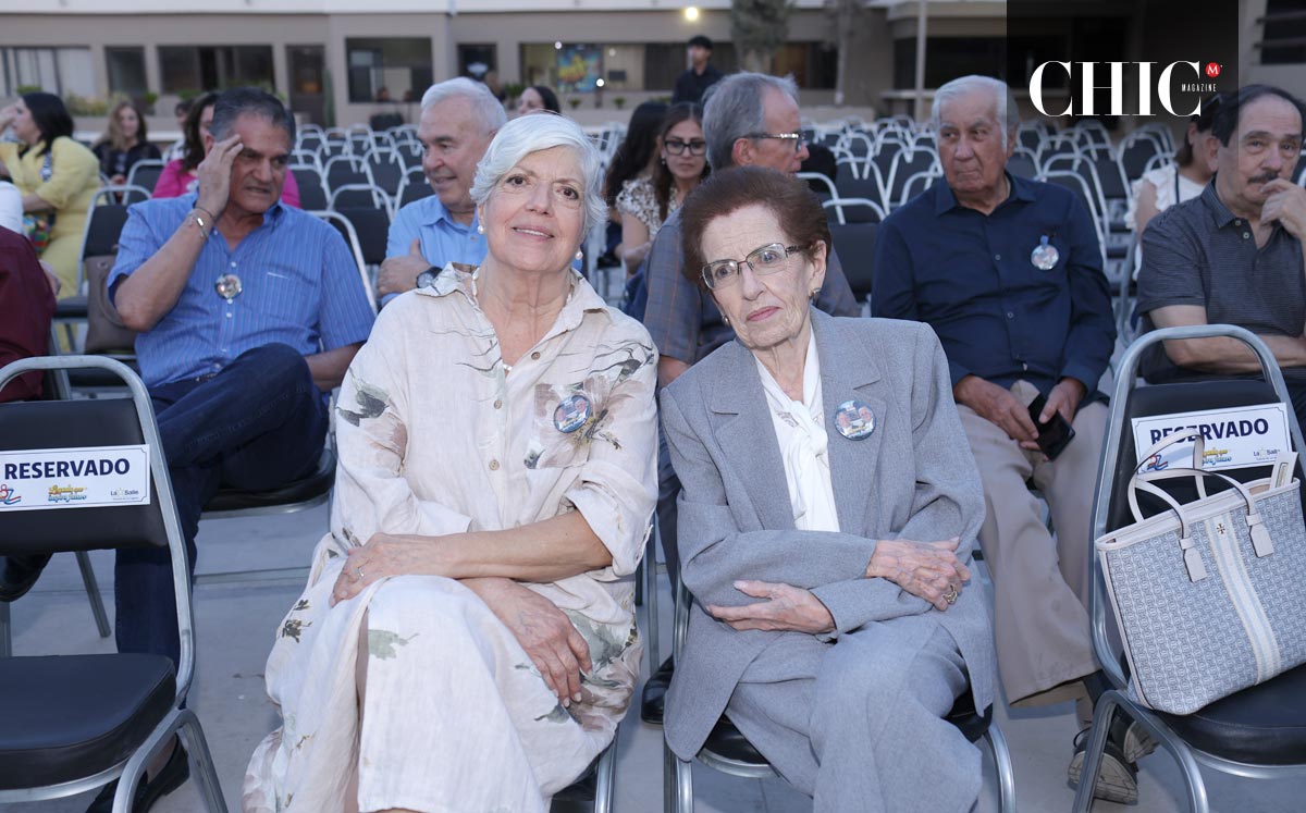 Silvia Villarreal y Carmela Dueñes