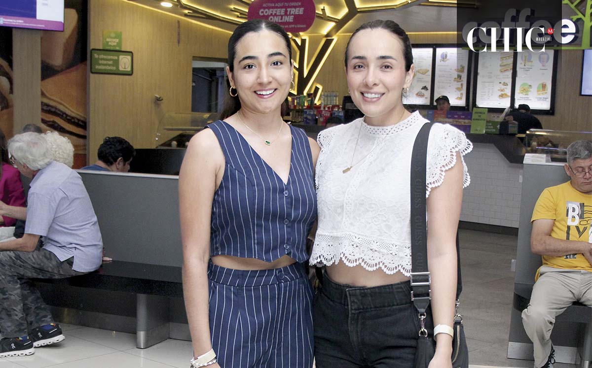 Karla Ruiz y Carla Barrientos