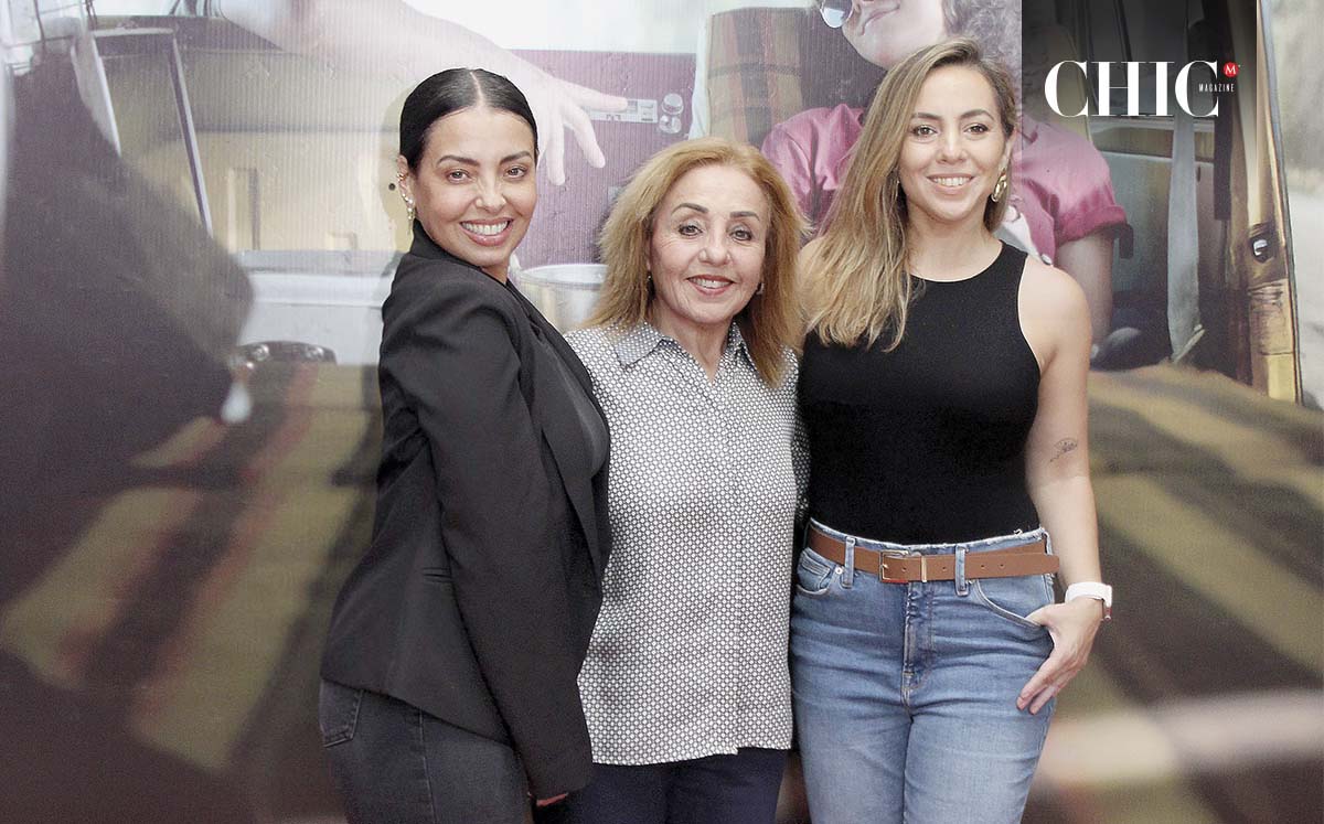Mónica Luengas,Gloria Sandoval y Alexandra Sandoval